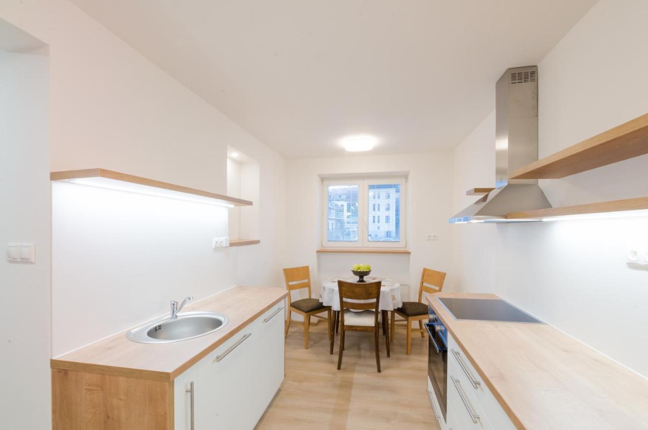 Apartman Razusa Centrum Банська Бистриця Екстер'єр фото