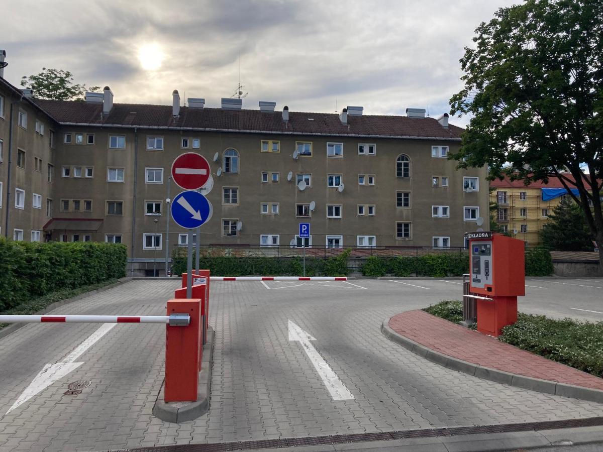 Apartman Razusa Centrum Банська Бистриця Екстер'єр фото